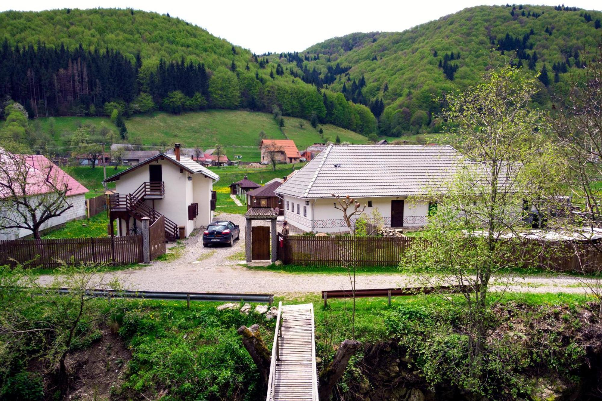 Gospodaria Lui Nea Ion Vama Buzaului Exterior photo